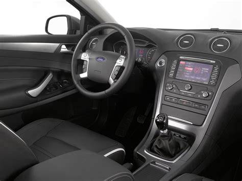 Interiér a facelift Mondeo