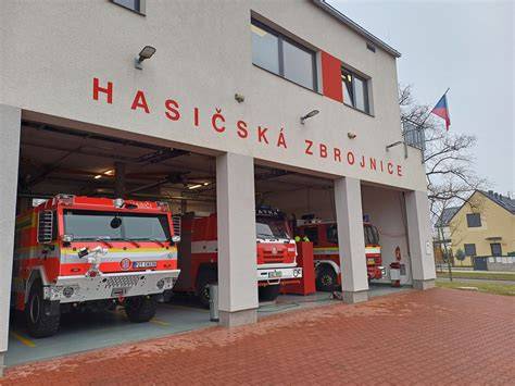 hasicska_a_popelarska_auta_detem
