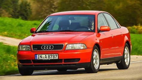 Infografika: Porovnání verzí světel A4 B5 (1994-1998 vs 1999-2001)