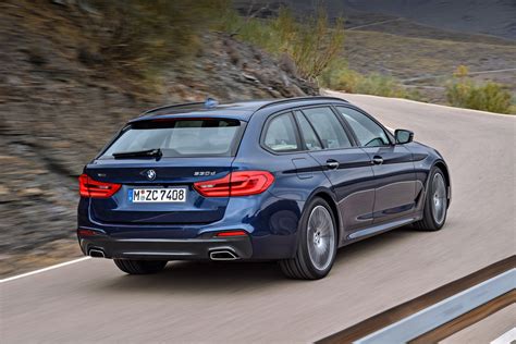 BMW 5 G31 s M paketem a HUD