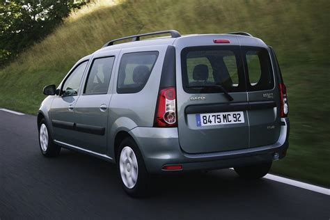 objem a přístup do zavazadlového prostoru Dacia Logan MCV