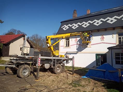 Infografika: Rozsah služeb a vybavení (jeřábnické práce, hydraulická ruka, nadrozměrná doprava)