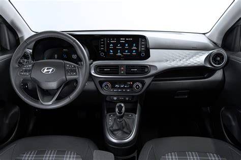Hyundai i10 - interiér a kompaktní rozměry