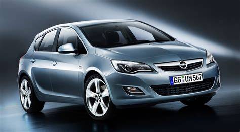 Opel Astra 2010 náhled