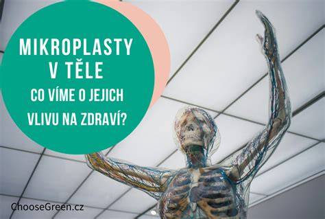 Infografika: Srovnání tloušťky plášťů a jejich vliv na trakci a tlumení