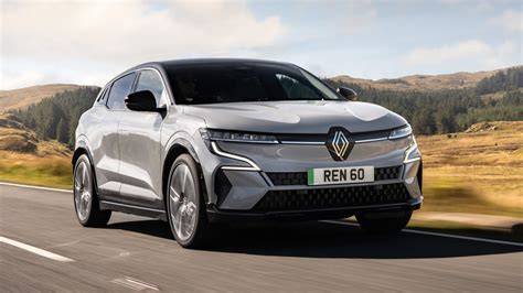Renault Mégane E-Tech - vnější design a světelný podpis