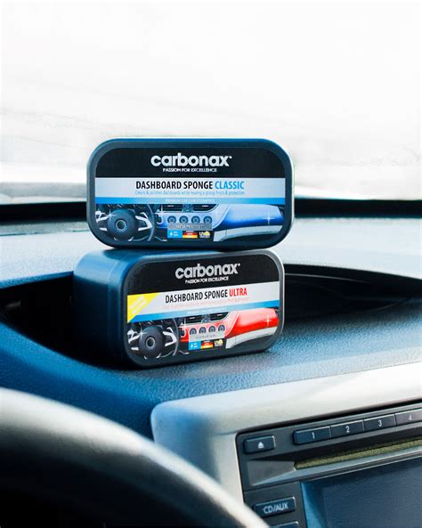 Interiér CX-3: nízké náklady na palubovku a LCD displej