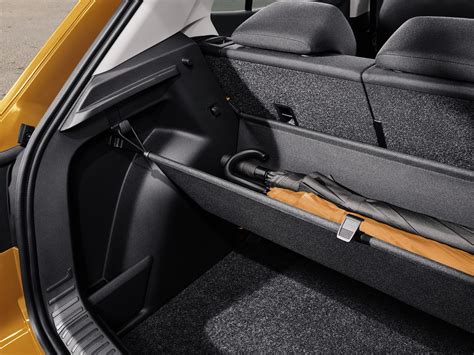 Systém mříží a záchytných sítí v zavazadlovém prostoru Nissan SUV