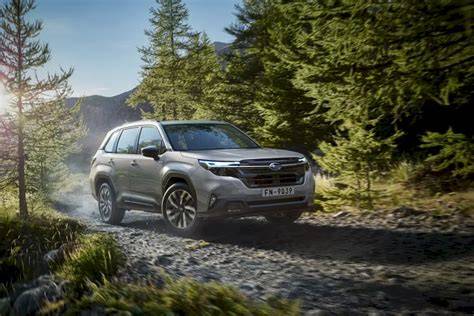 Infografika: Rozměry Subaru Forester a srovnání s průměnným SUV