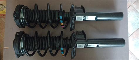 Detail tlumiče s nastavitelnými drážkami