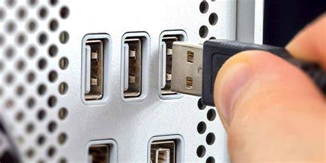 Infografika: Jak funguje USB adaptér k OEM radiu a identifikace CD měniče