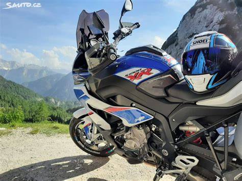 Infografika: BMW S 1000 XR - hlavní výbava a její dopady na jízdní komfort