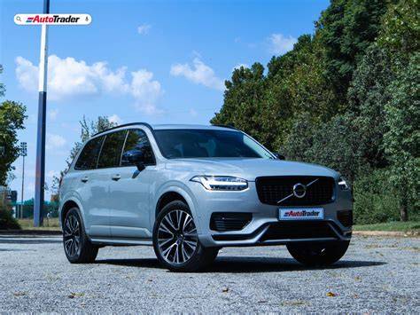 Infografika ukazující rozložení výkonu a režimů XC90 T8 Twin Engine
