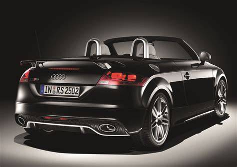 Infografika: Historie Audi TT - od koncepce po třetí generaci