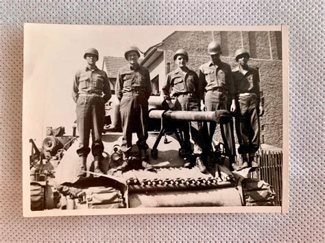 Historická fotografie zakladatelů Václava Laurina a Václava Klementa.