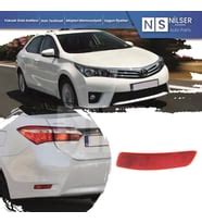 Infografika: postup demontáže reflektoru na Toyota Corolla