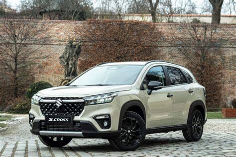 grafika srovnání modelů Suzuki Vitara a S-Cross