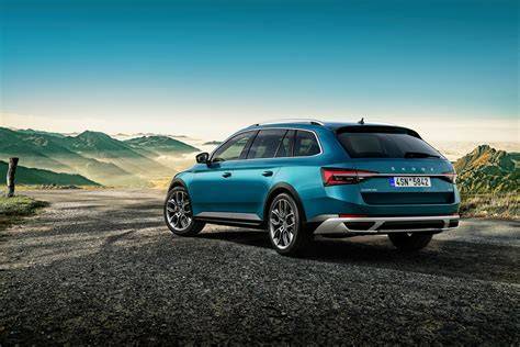 Škoda Superb Scout terénní úpravy okolí Primošten