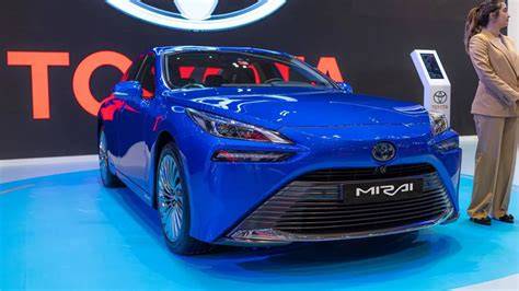 Toyota Mirai a její zásobníky vodíku