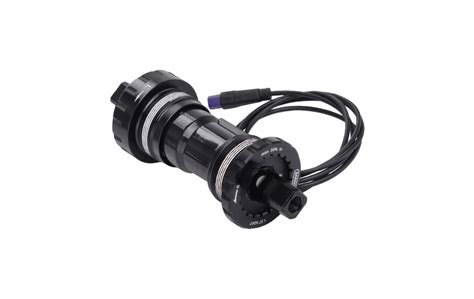 Detail snímače ABS integrovaného v náboji kola