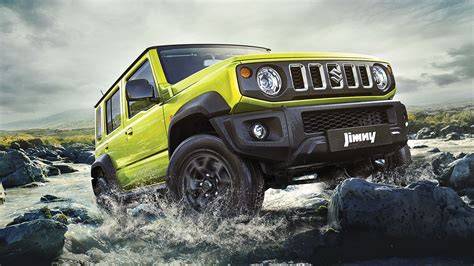 Infografika: Porovnání výbav Premium a Elegance u Suzuki Jimny