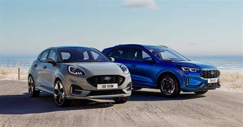 Obrázek s flexibní nabídkou Ford Protect a aktuální výbavou pro skladové vozy