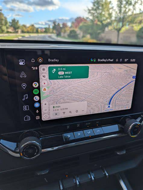 Android Auto diskuse a stížnosti uživatelů z Redditu