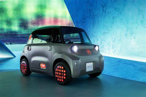Vizualizace elektromobility: ë-Berlingo, Ami One a invazivní dojezd