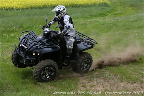 Infografika: Srovnání rozvorů a světlé výšky Access Max 700 EFI 4x4 versus srovnatelná konkurence