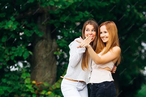 detailní záběr na správné naplnění ložiska mazivem