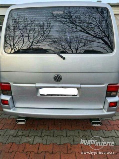 Infografika: Kompatibilita VW T4 s maskami Projekt Zwo (GFK laminát, šikmé světlomety, černá základní barva)