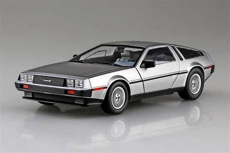 DeLorean DMC-12 model a součástky kolekce