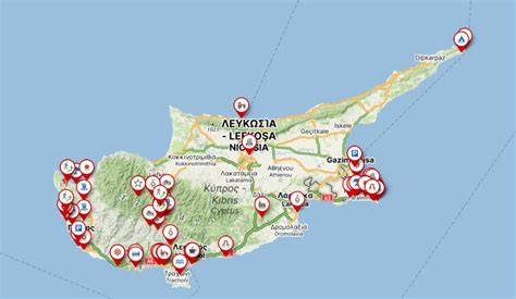 Mapa regionů a turistických destinací spojených s trasy a vícedílné scenérie