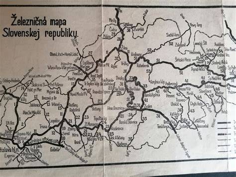 Mapa světových tratí oblíbených závodních her