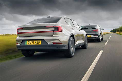 Porovnání objemu kufru: Polestar 2 vs. konkurenti