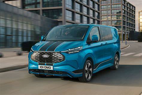 Obrázek ilustrativní nabídky Ford Custom a souvisejících modelů
