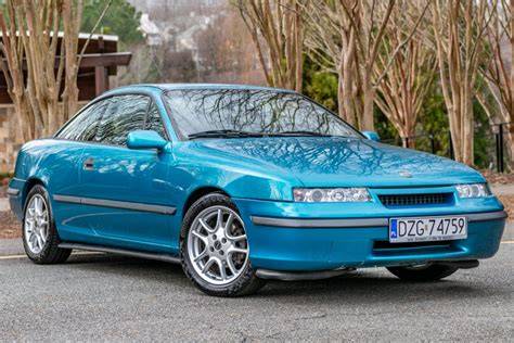 Aerodynamický rekord Opel Calibra: Cx 0,26 a elipsoidní světlomety