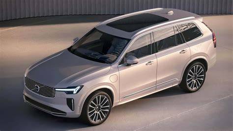 Infografika: Rozměry Volvo XC90 a porovnání s konkurencí