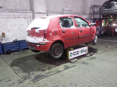 Fiat Grande Punto třetí brzdové světlo demontáž