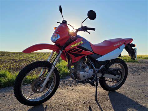 Infografika: Jak vybrat správnou řadicí páku pro Honda XR 125
