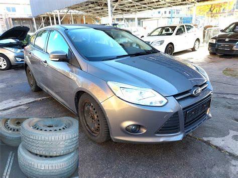 Infografika: Základní typy zimních kol a jejich rozměry pro Ford Focus