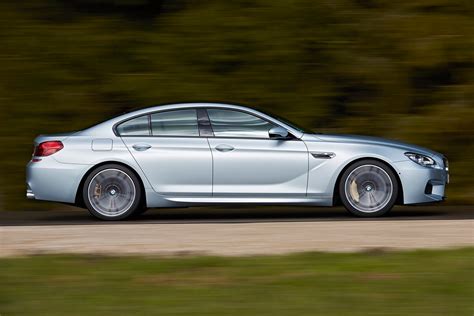 Boční pohled na M6 Gran Coupé v plné výbavě
