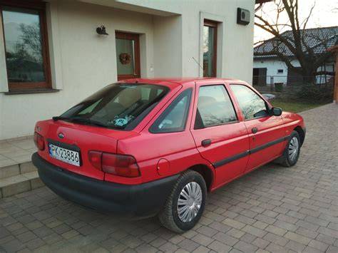 Interiér Ford Escort Mk7