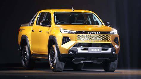 https://example.com/images/hilux-infografika.jpg