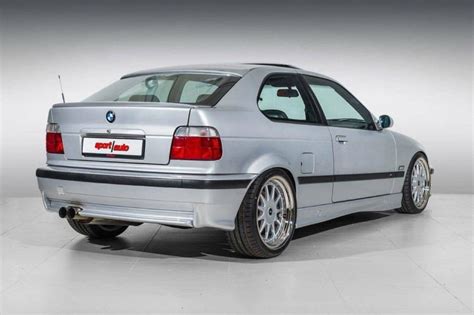 E36 Compact profil a 3/4 pohled