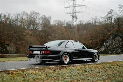 Mercedes-Benz W126 a Koenig úpravy - historická i současná elegance