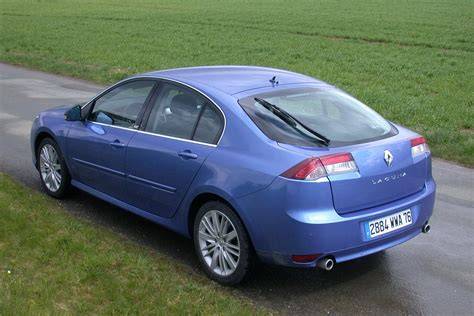Renault Laguna III profil a rozměry