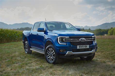 pick-up Ford Ranger v terénu
