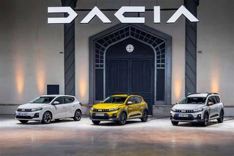 Infografika: Přehled nabízených modelů Dacia a jejich motorizací