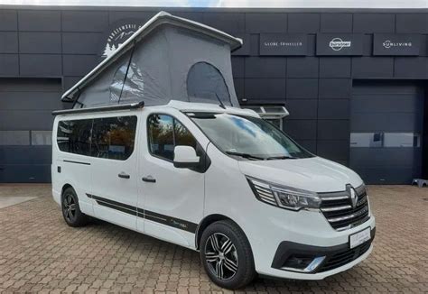 fotografie vestavby Renault Trafic karavan